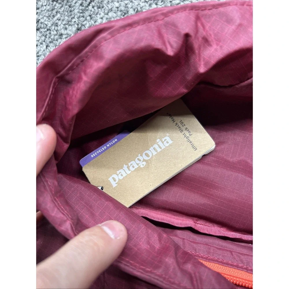 Patagonia Ultralight Black Hole Tote Pack 20L Burgundy Roamer Red 49045